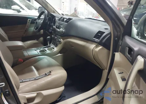 2012 Toyota Highlander Se V6 из США, поврежденный, VIN 5TDBK3EH4CS150861